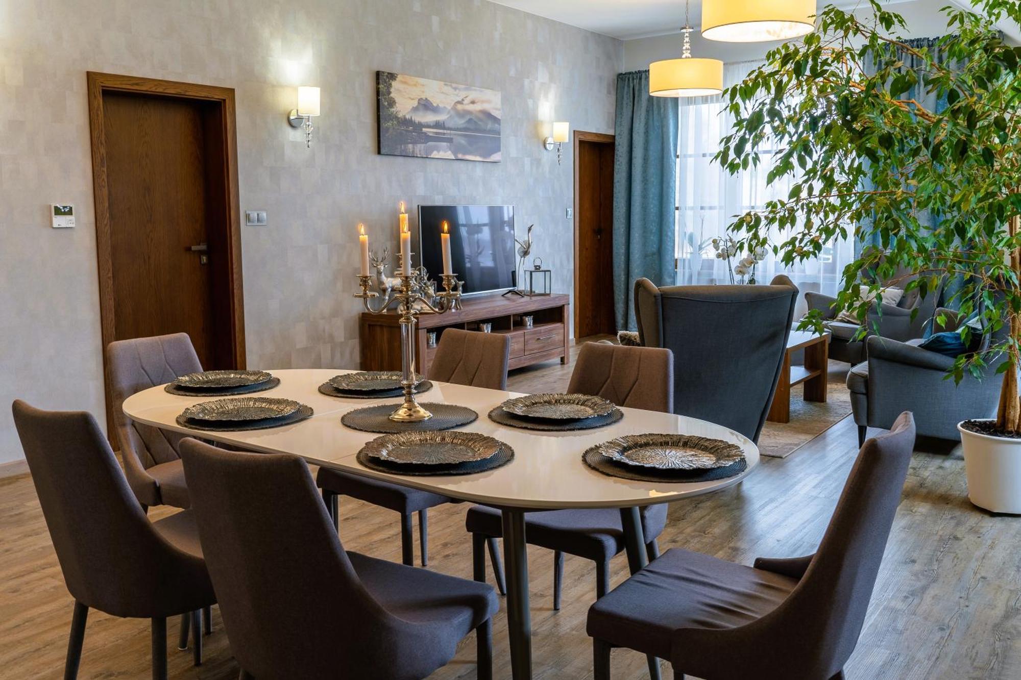 Zlota Jesien Restauracja I Noclegi Nad Jeziorem คาร์ตูซือ ภายนอก รูปภาพ